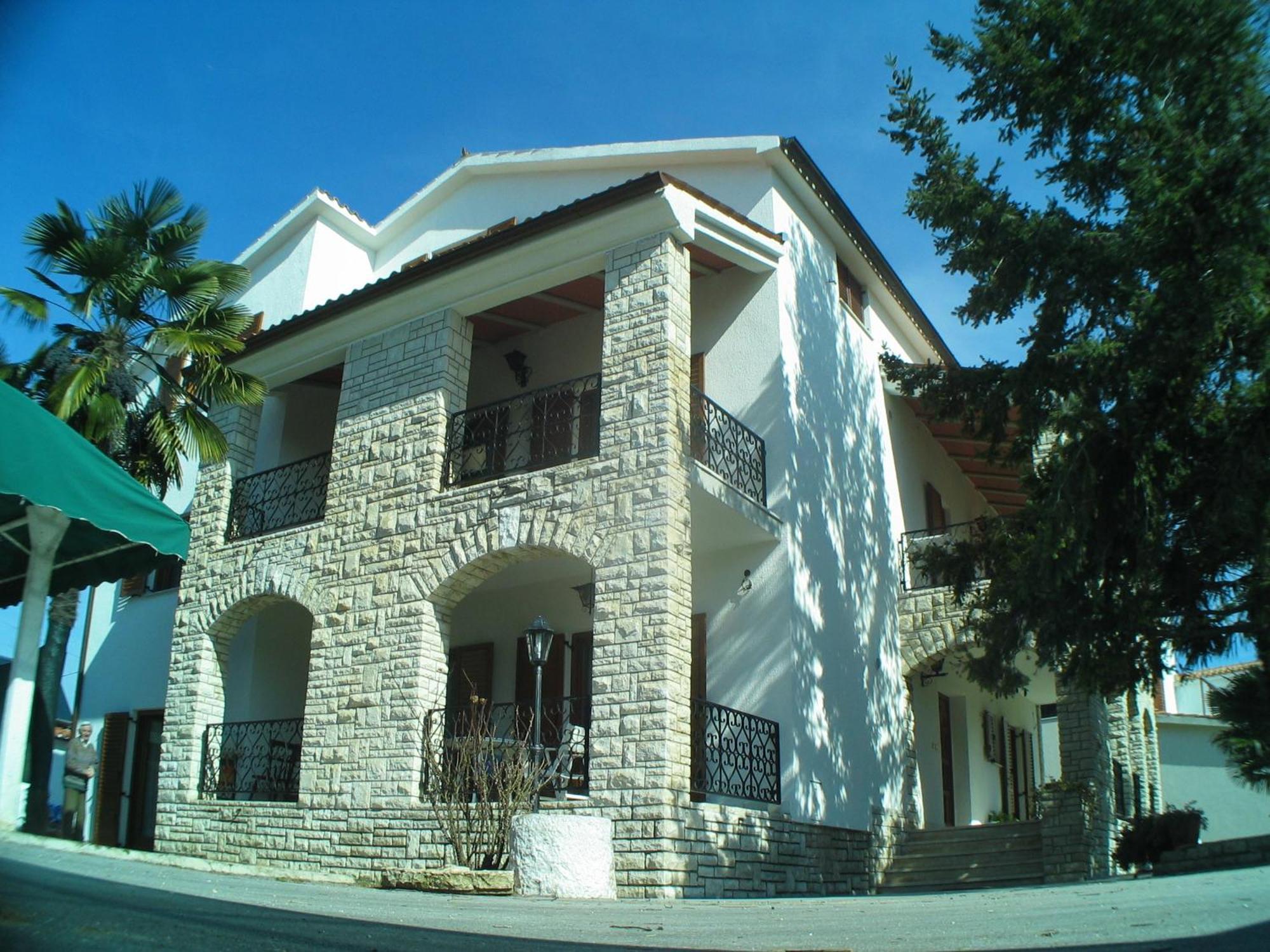 B&B Moderno Fažana Esterno foto
